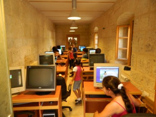 Kids in the Computer lab escaping the heat